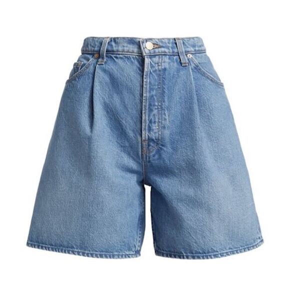New MOTHER Snacks Denim ShortsThe Pleated Fun DipSize 24 NWT
